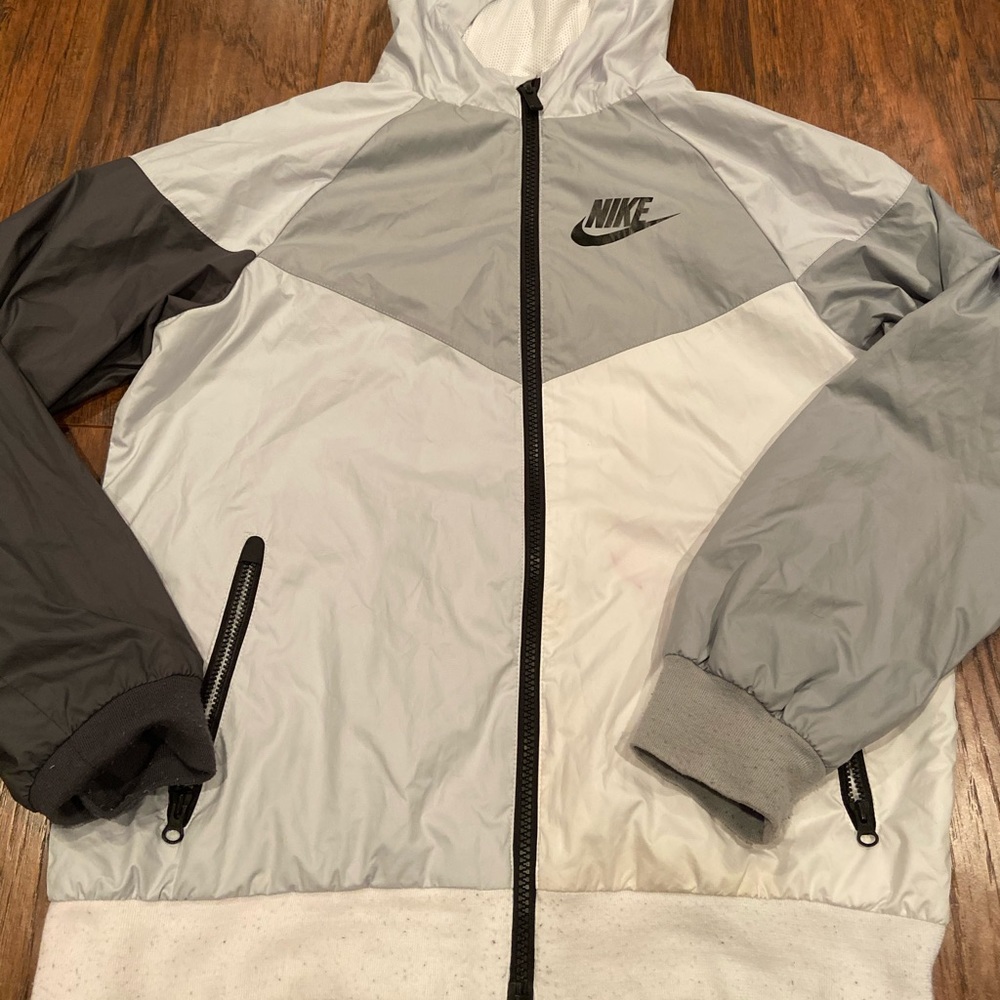 Unisex Nike wind breaker